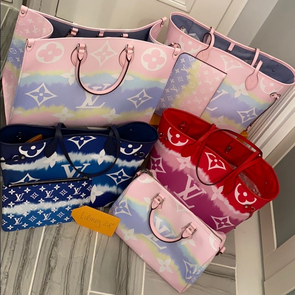 ❌all sold❌ Louis Vuitton Escale!